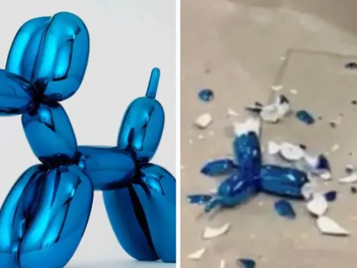 El icónico perro globo azul de Jeff Koons, intacto a la izquierda, destrozado a la derecha.